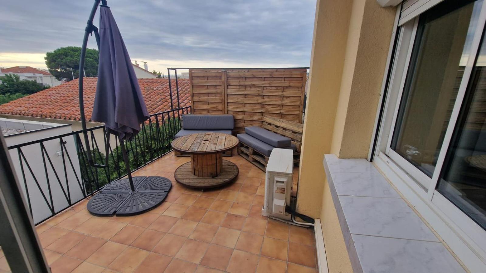 Appartement En Bord De Plage - A 50 M De La Mer Canet-en-Roussillon Bagian luar foto